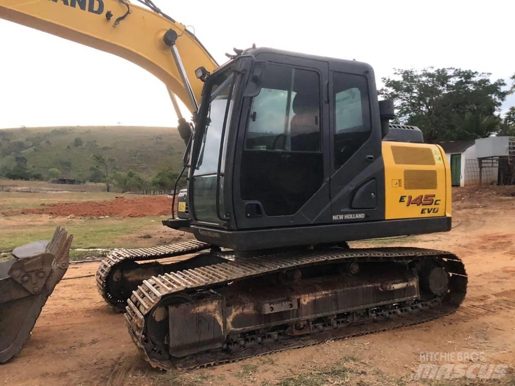 New Holland E 145 Excavadoras de cadenas