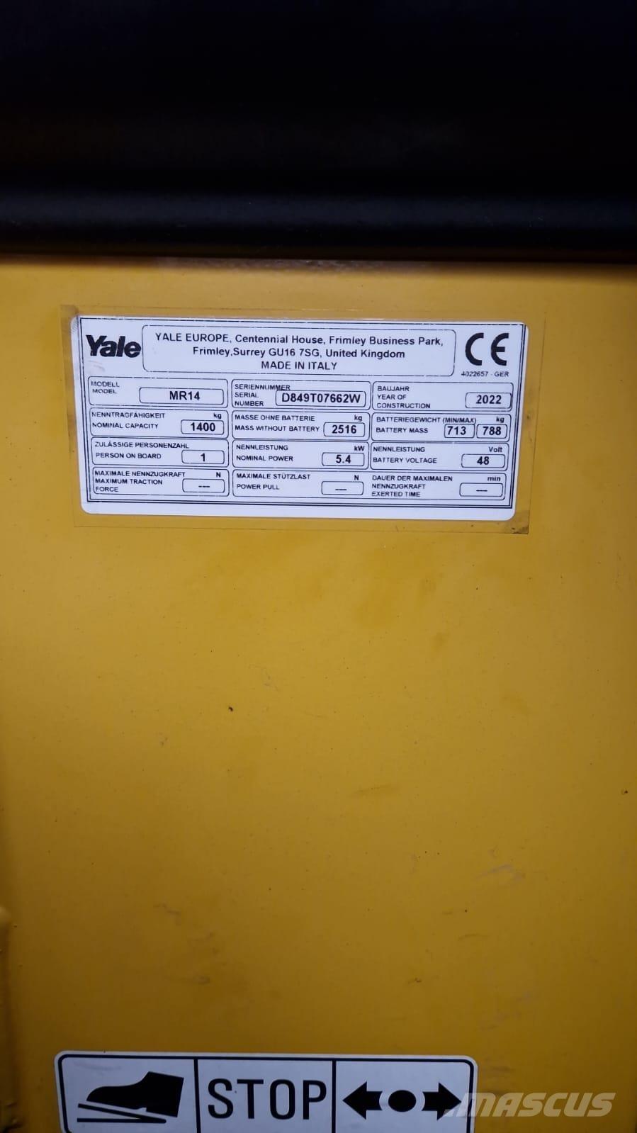 Yale MR14 Carretillas retráctiles