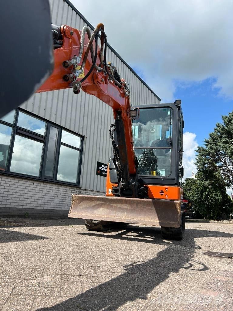 Hitachi ZX33U-6 Mini excavadoras < 7t