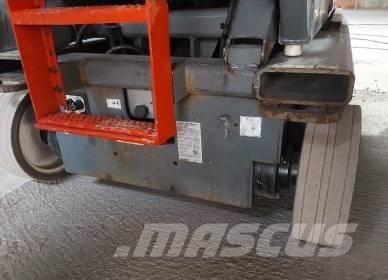 SkyJack SJ III 4726 Plataformas tijera