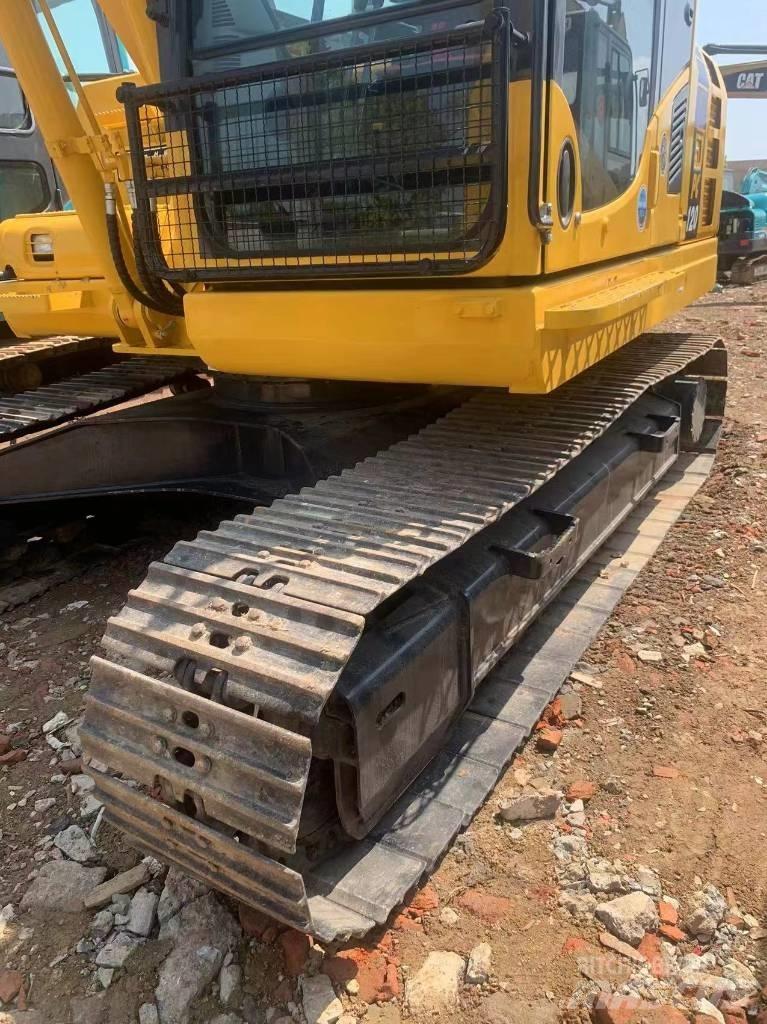Komatsu PC 120-8 Excavadoras 7t - 12t