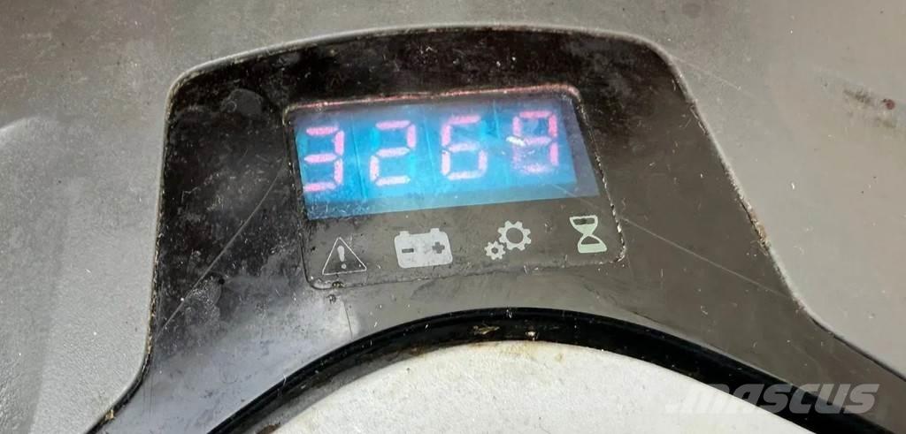 BT SWE200D Apiladores eléctricos