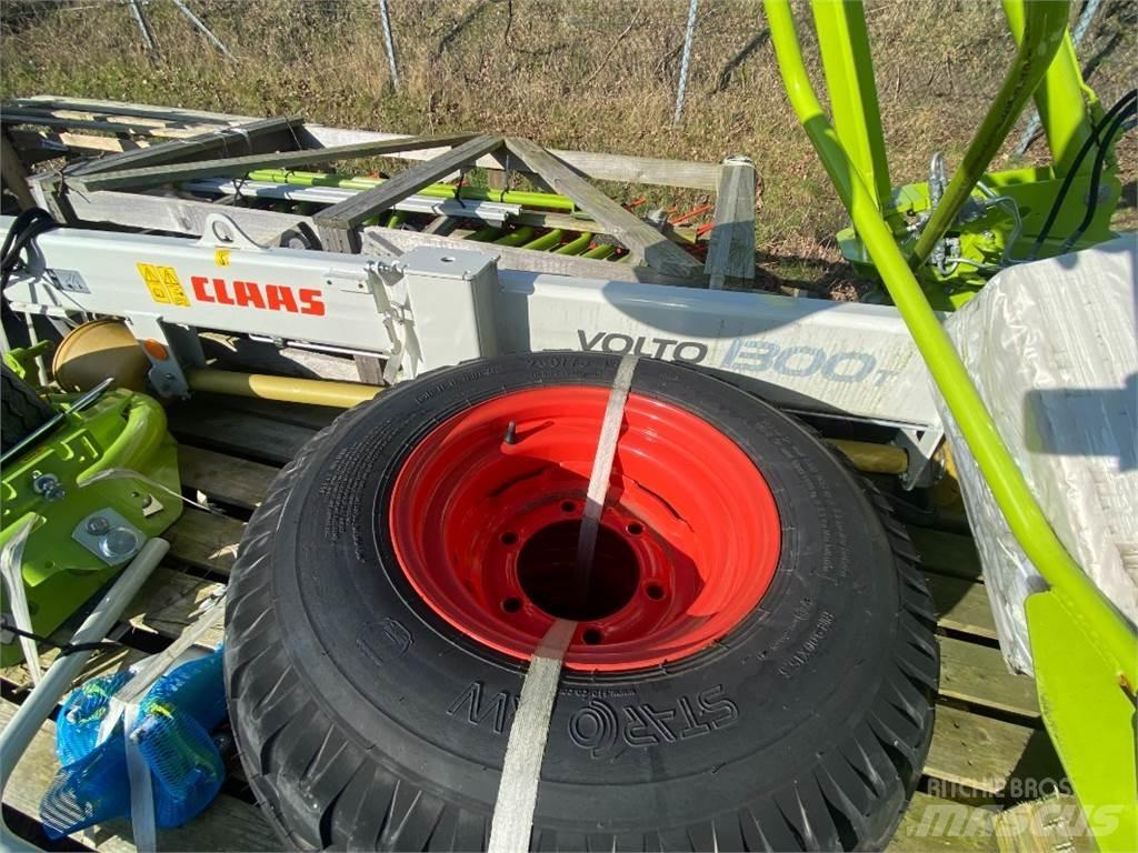 CLAAS VOLTO 1300 T Rastrillos y henificadores