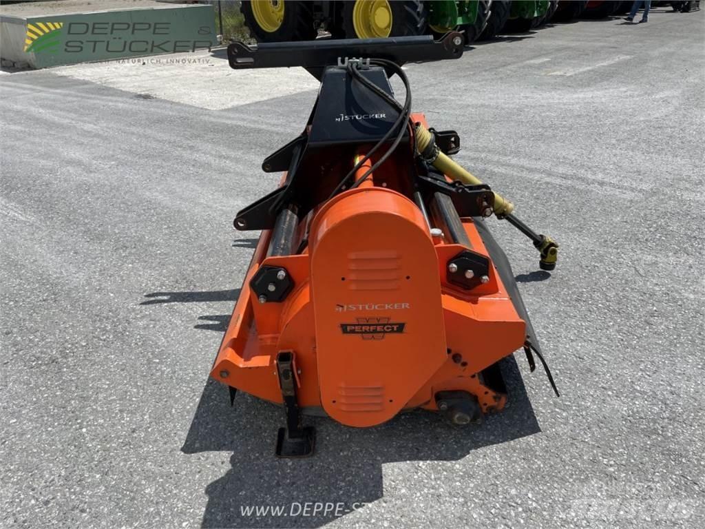 Perfect KM-270 Otros equipos usados para la recolección de forraje