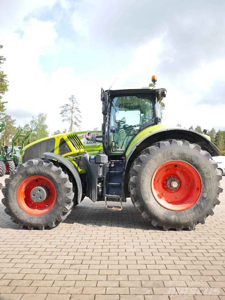 CLAAS Axion 940 Tractores