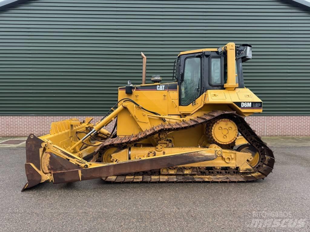 CAT D 6 M LGP Buldozer sobre oruga