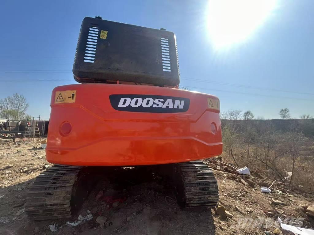 Doosan DX225LC-9C Excavadoras de cadenas