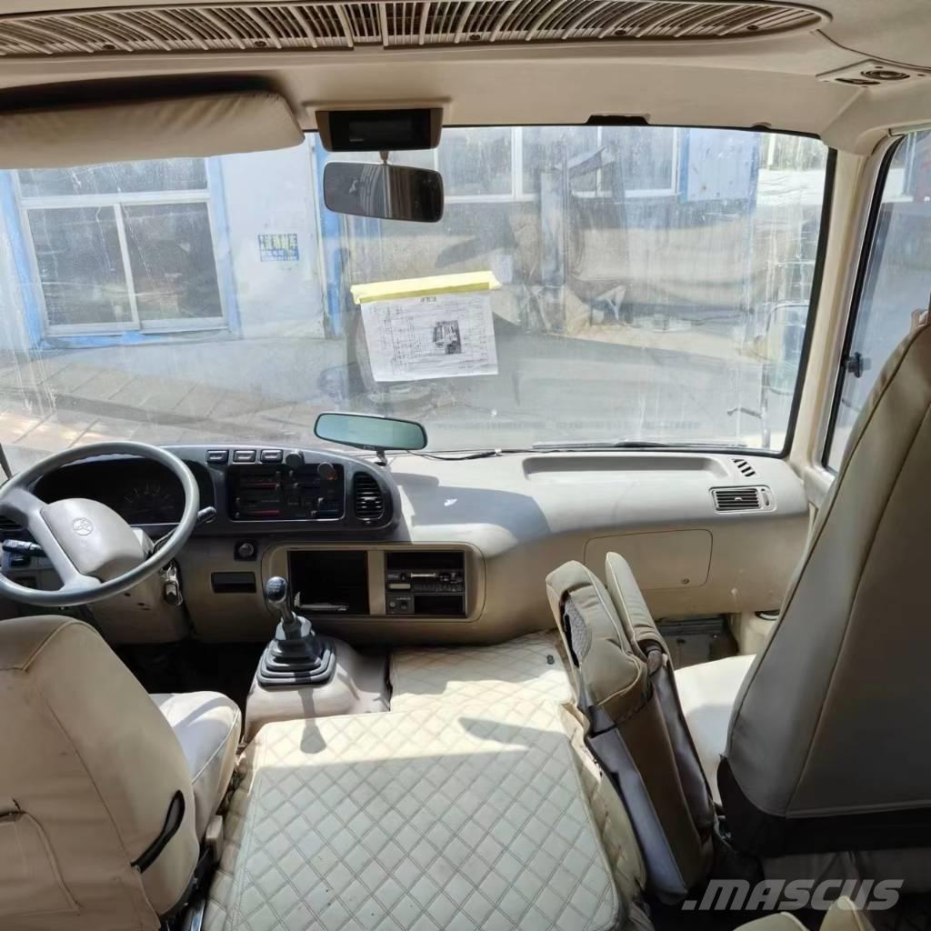 Toyota Coaster Bus Mini autobuses