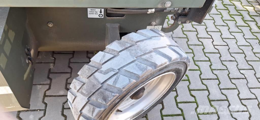 JLG M 3369 Plataformas tijera