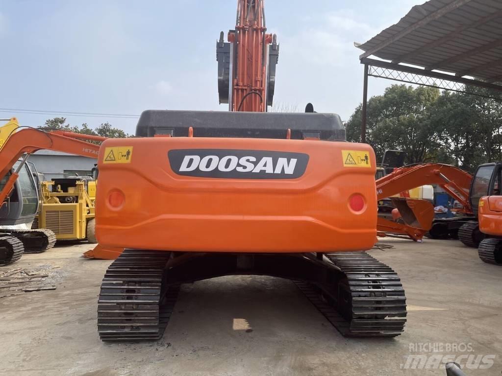 Doosan DX 300 LC Excavadoras de cadenas