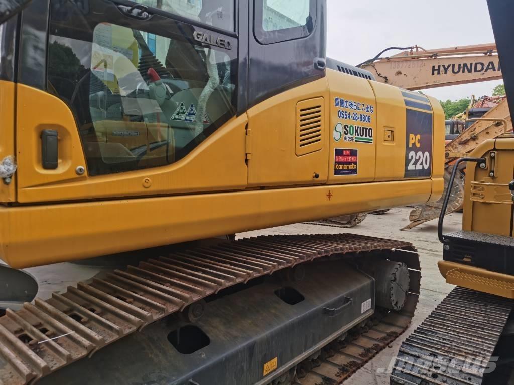 Komatsu PC220-7 Excavadoras de cadenas