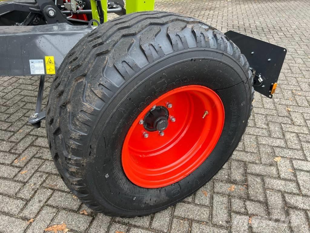 CLAAS Volto 1500 TS Rastrillos y henificadores