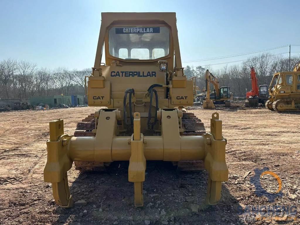 CAT D 8 K Buldozer sobre oruga