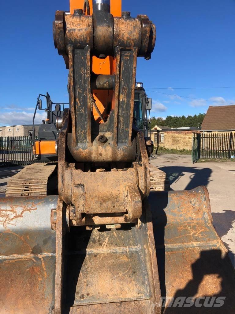 Doosan DX 300 LC Excavadoras de cadenas