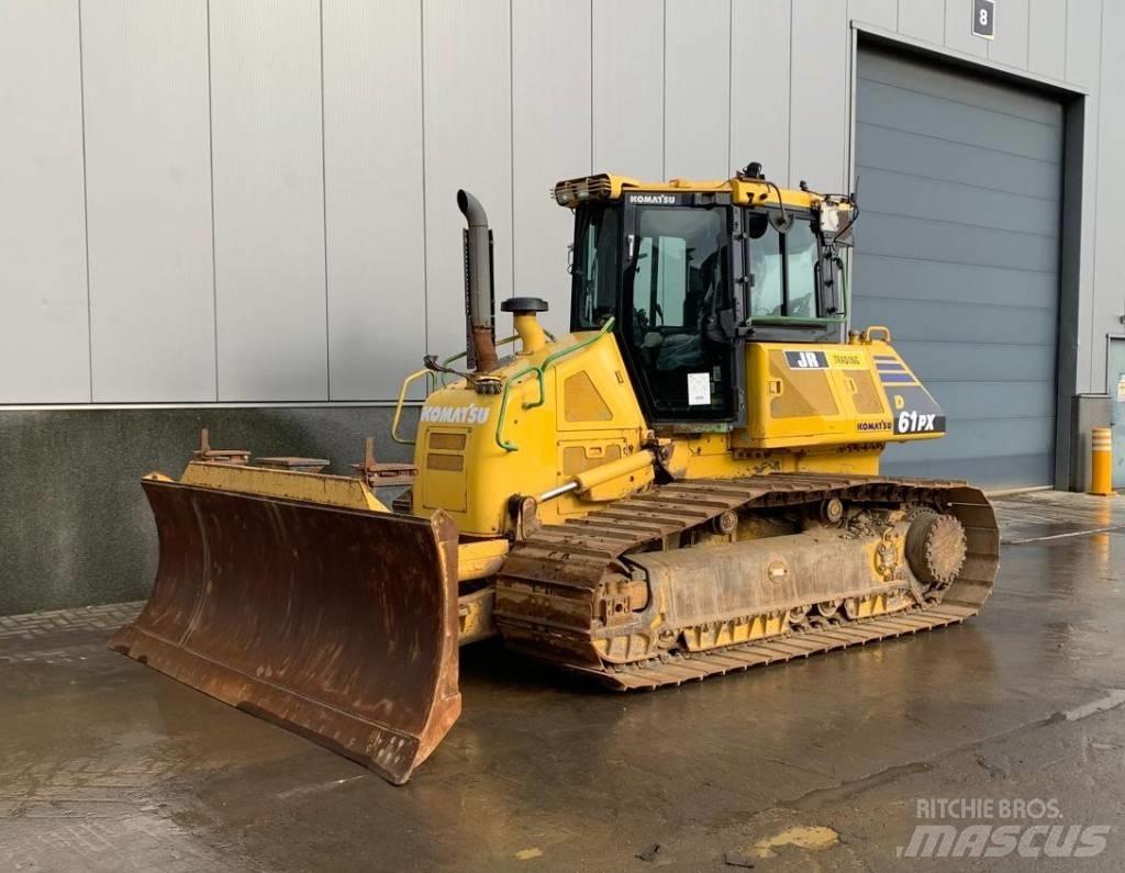 Komatsu D 61 PX-23 Buldozer sobre oruga