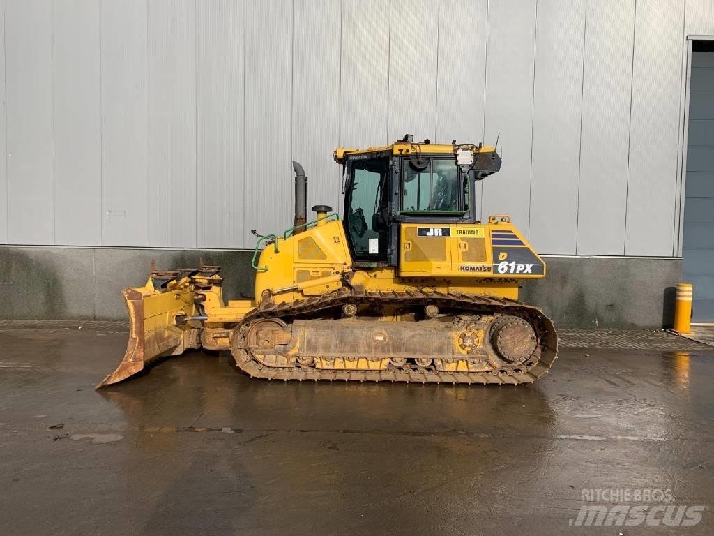 Komatsu D 61 PX-23 Buldozer sobre oruga
