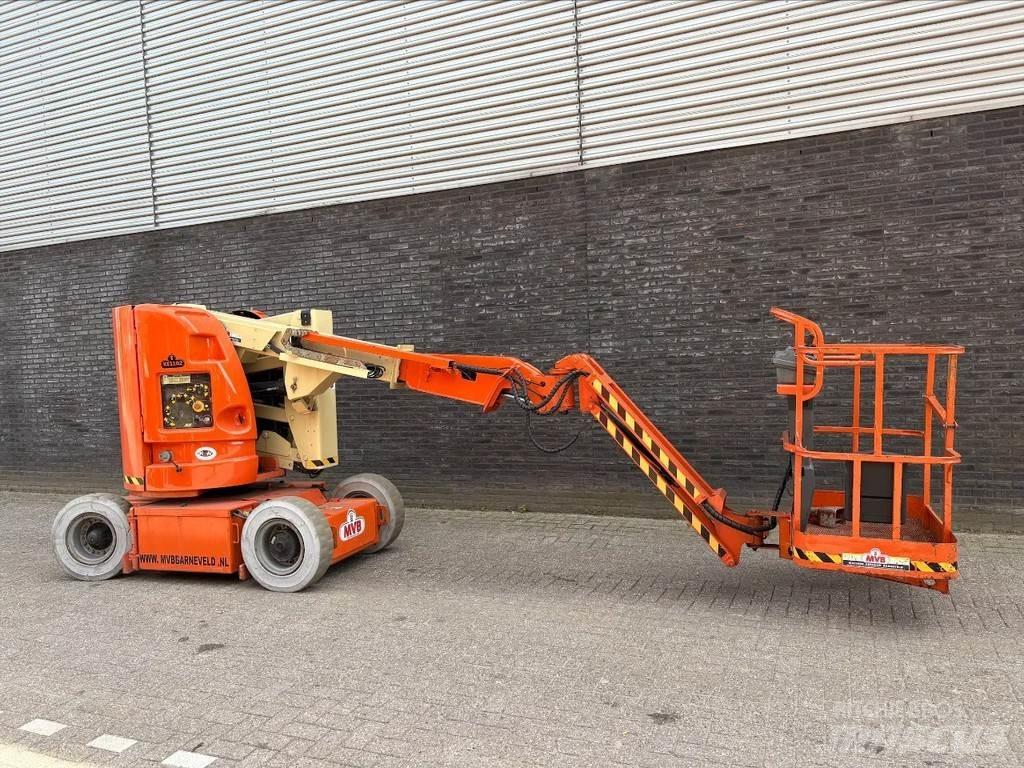 JLG E300AJP Plataforma de trabajo articulada