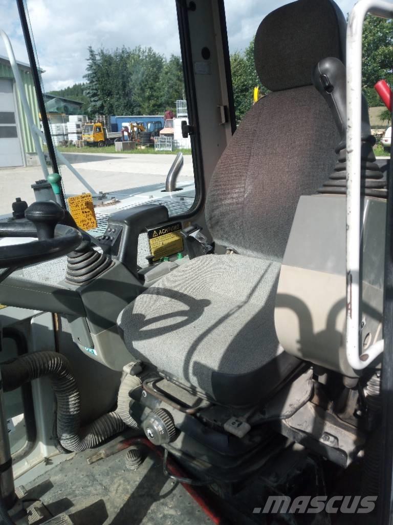 Takeuchi TB 175 W Excavadoras de ruedas