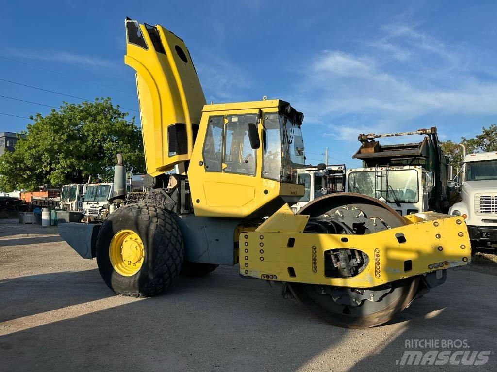 Bomag BW 219 D H-4 Rodillos de un solo tambor