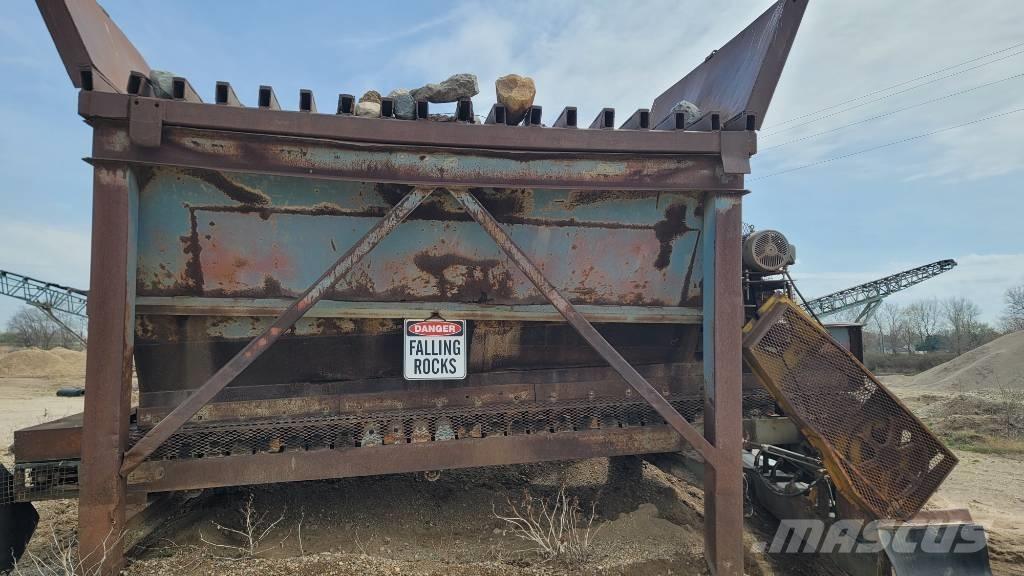  2011 GRIZZLY Construcción - Otros