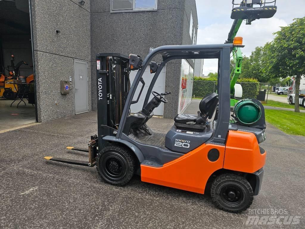 Toyota 02-8 FG F 20 Carretillas LPG