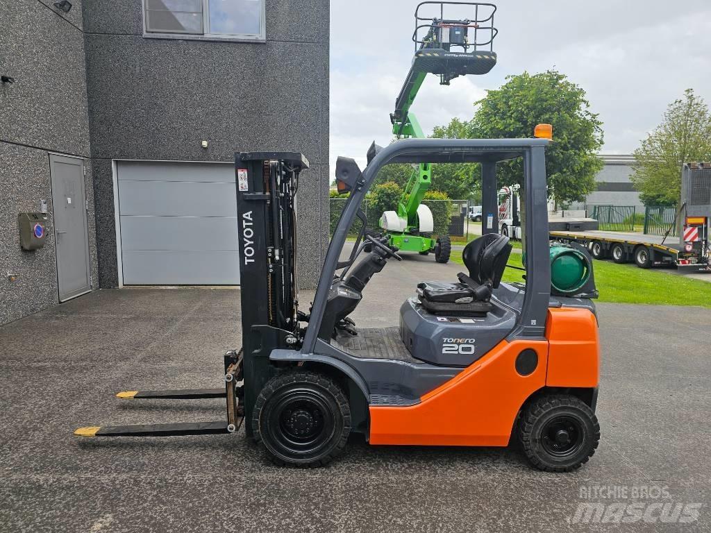 Toyota 02-8 FG F 20 Carretillas LPG