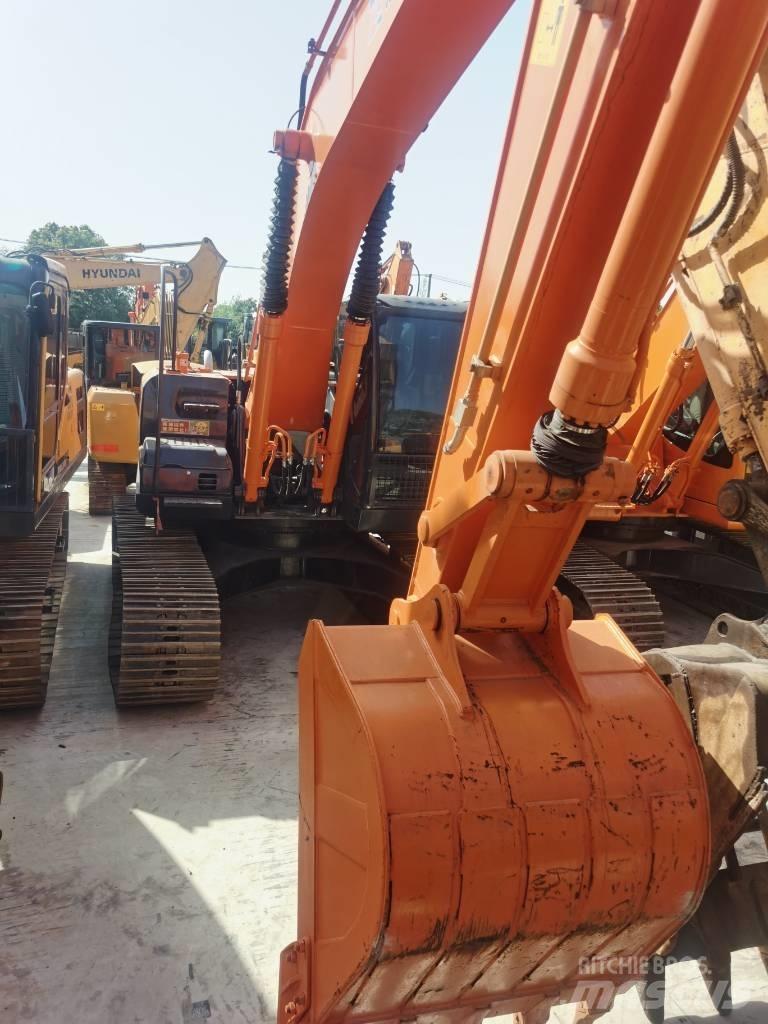 Hitachi ZX 210 Excavadoras de cadenas
