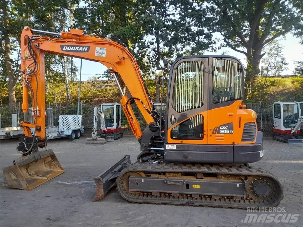 Doosan DX85R-3 Excavadoras 7t - 12t