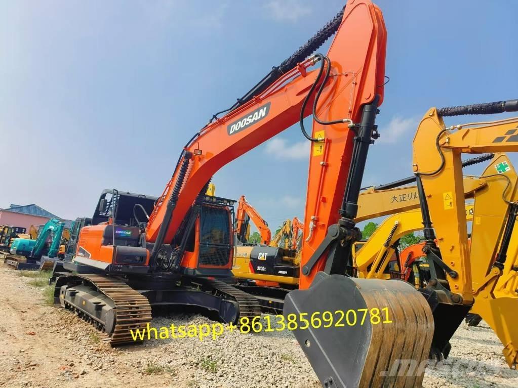 Doosan DX 225 Excavadoras de cadenas
