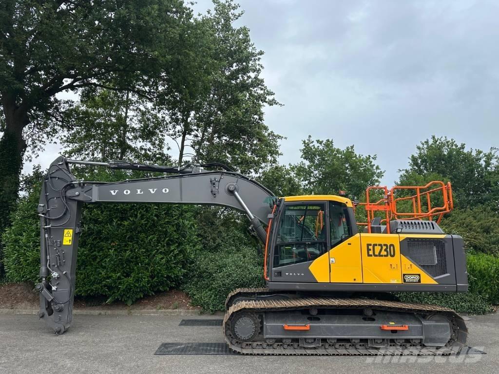 Volvo EC 220 EL Excavadoras de cadenas