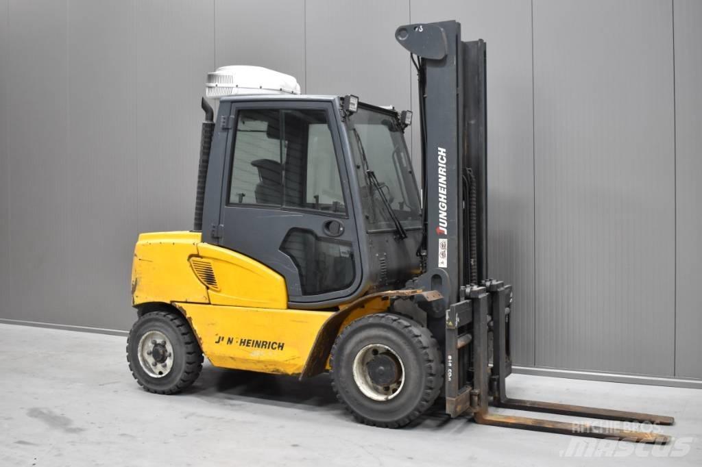 Jungheinrich DFG 550 Carretillas diesel