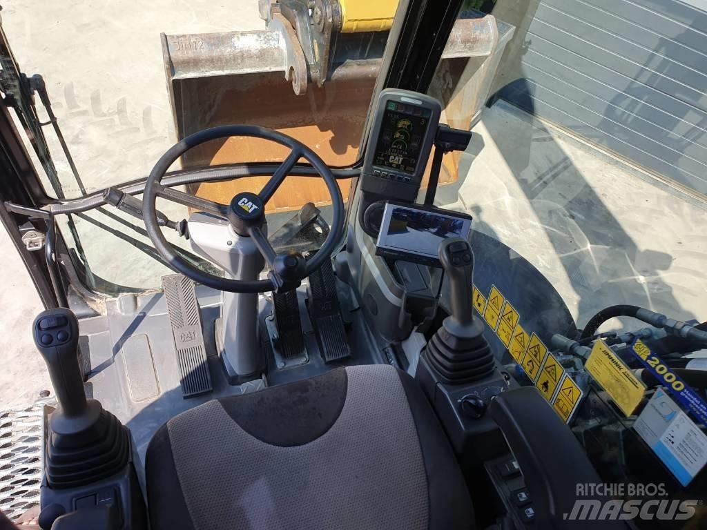 CAT M 313 D Excavadoras de ruedas