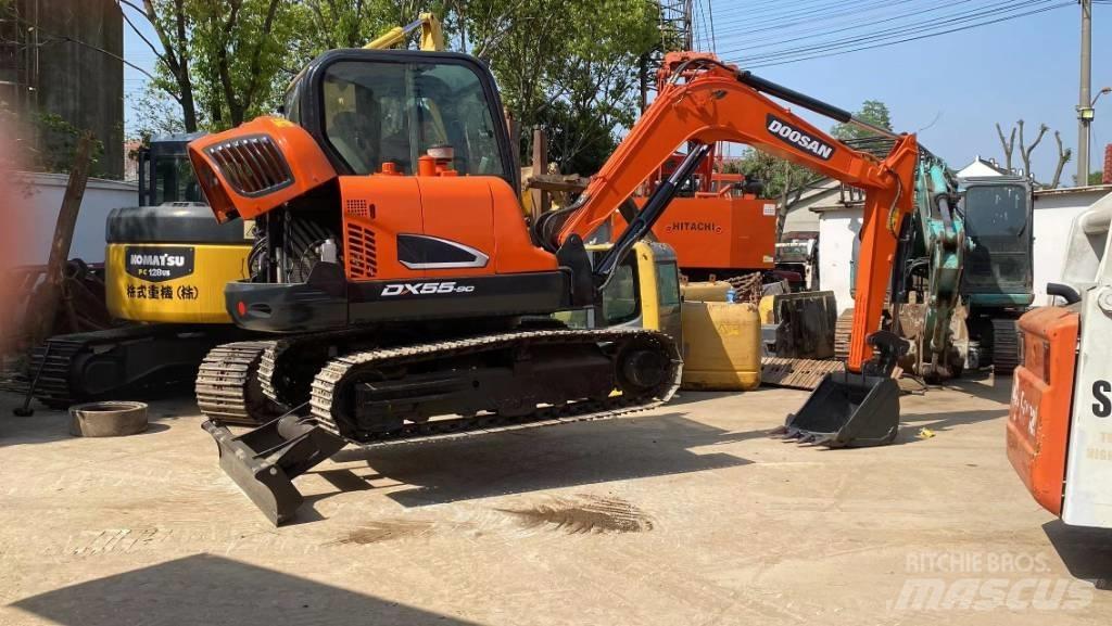 Doosan DX 55 Mini excavadoras < 7t