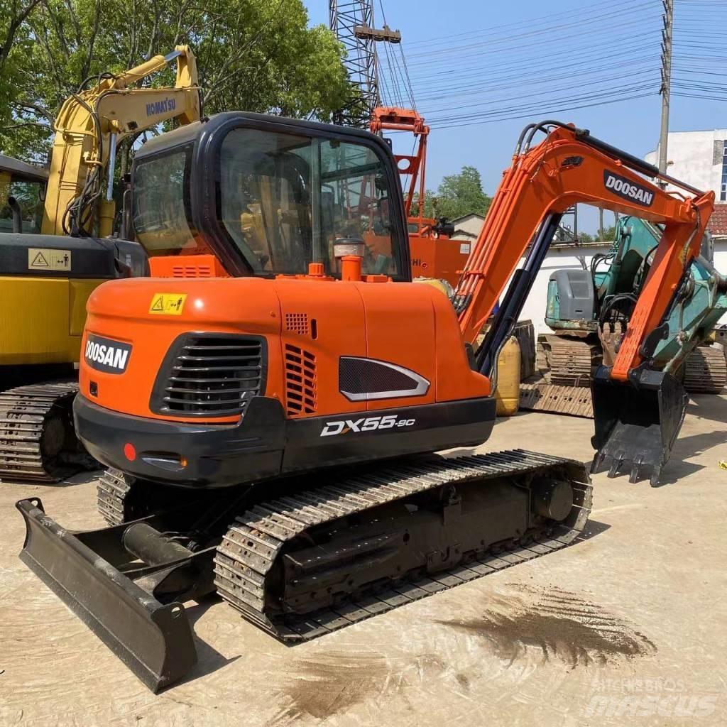 Doosan DX 55 Mini excavadoras < 7t
