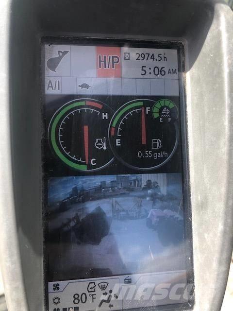 DEERE 245G LC Excavadoras de cadenas