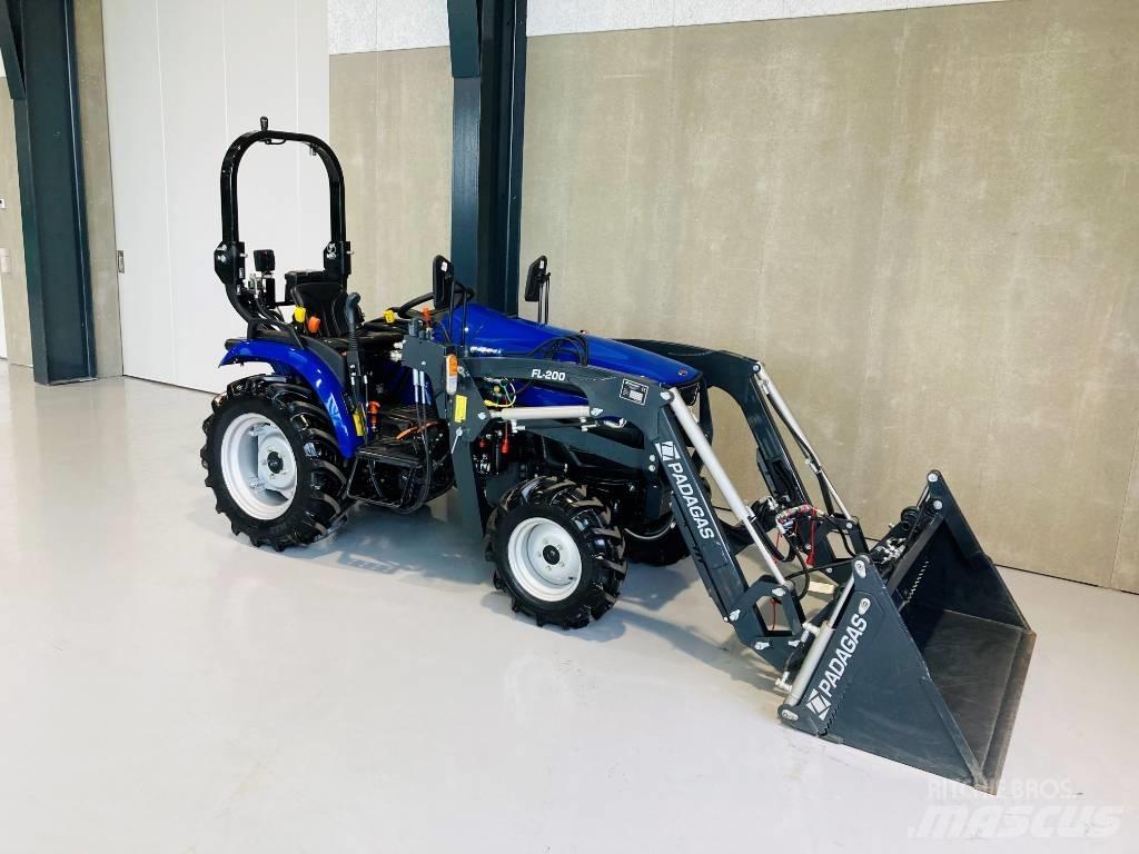 Farmtrac 26 H 4WD Tractores