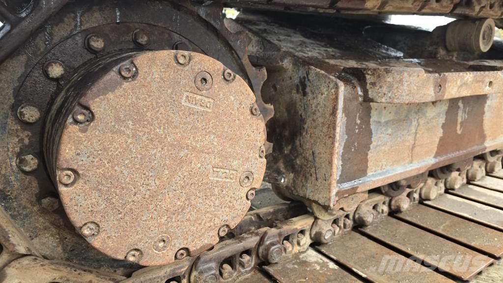 Komatsu PC 138 Excavadoras de cadenas