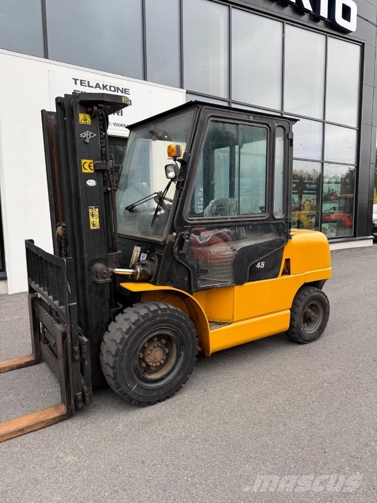 Hangcha CPCD45HW19 Carretillas diesel