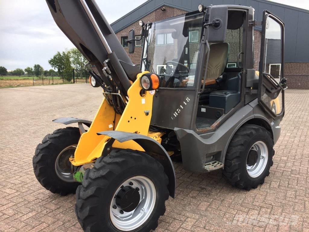 Mecalac AX 850 Cargadoras sobre ruedas