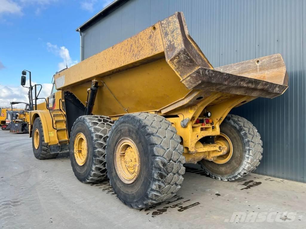 CAT 735 | 735B Dúmpers articulados