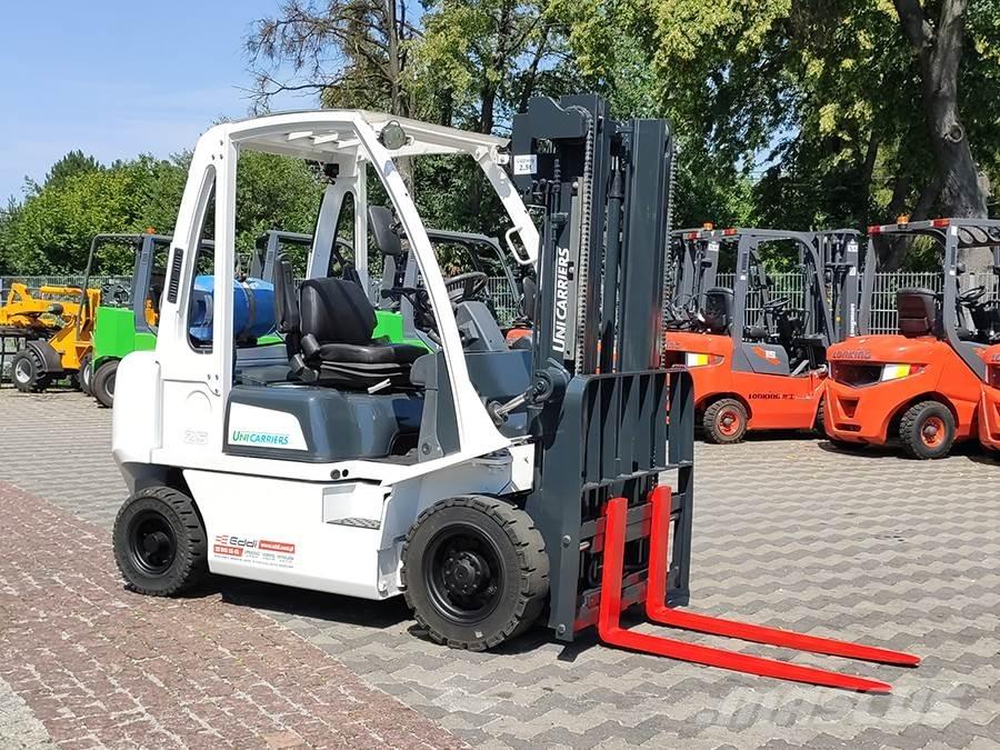 Nissan U1D2A25LH Carretillas LPG