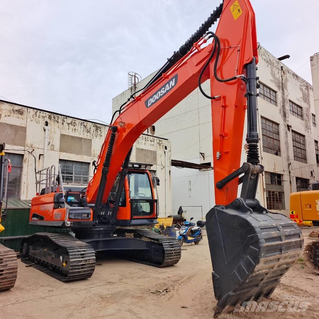 Doosan DX 300 Excavadoras de cadenas