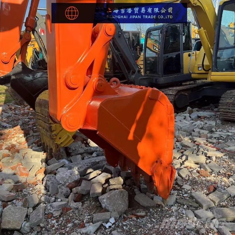 Hitachi ZX 135 Excavadoras de cadenas
