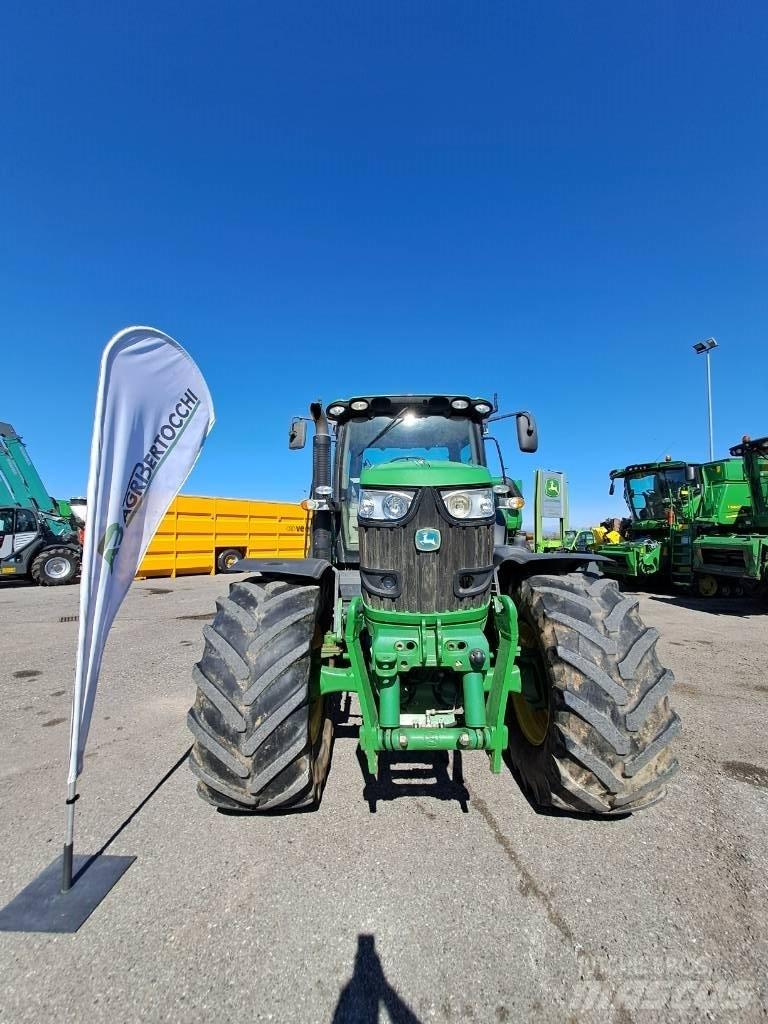 John Deere 6210 R Tractores