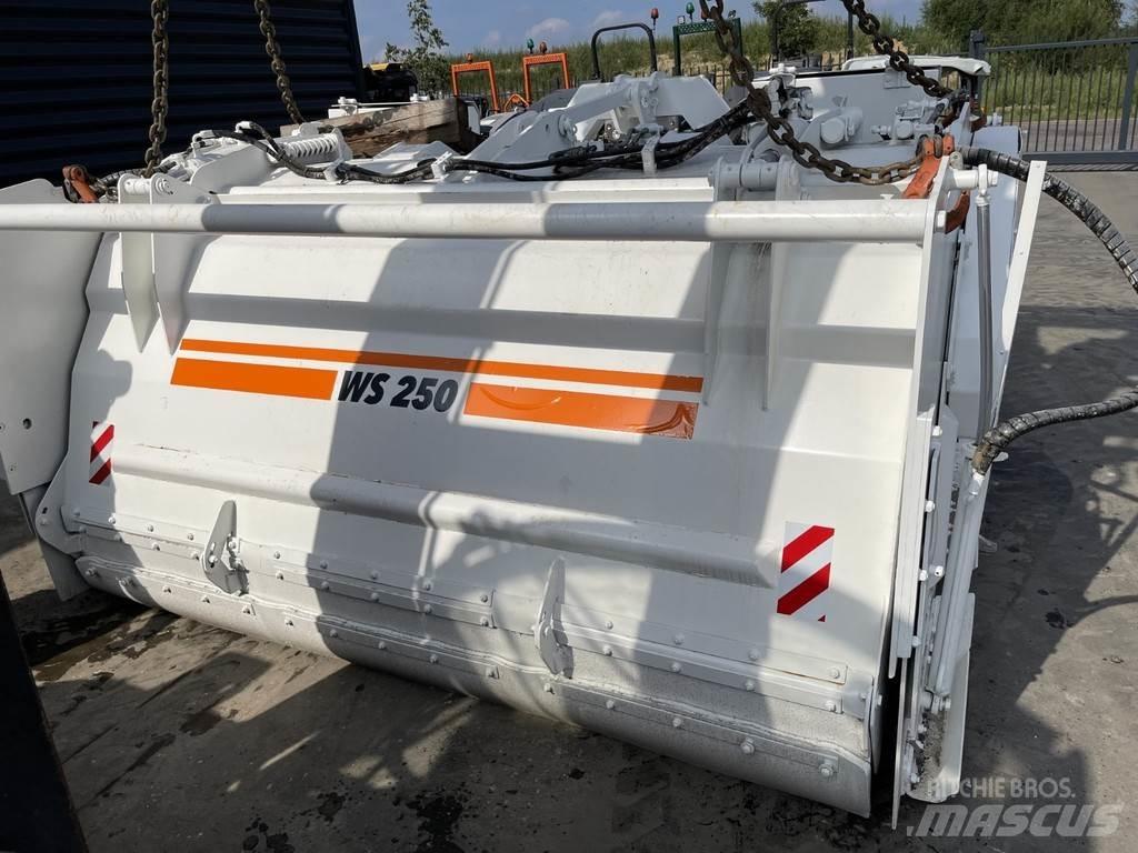 Wirtgen WS 250 Equipos para la estabilización de suelos y reciclaje de asfalto