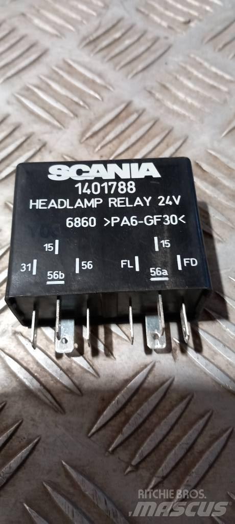 Scania 94 D.    1401788 Electrónicos