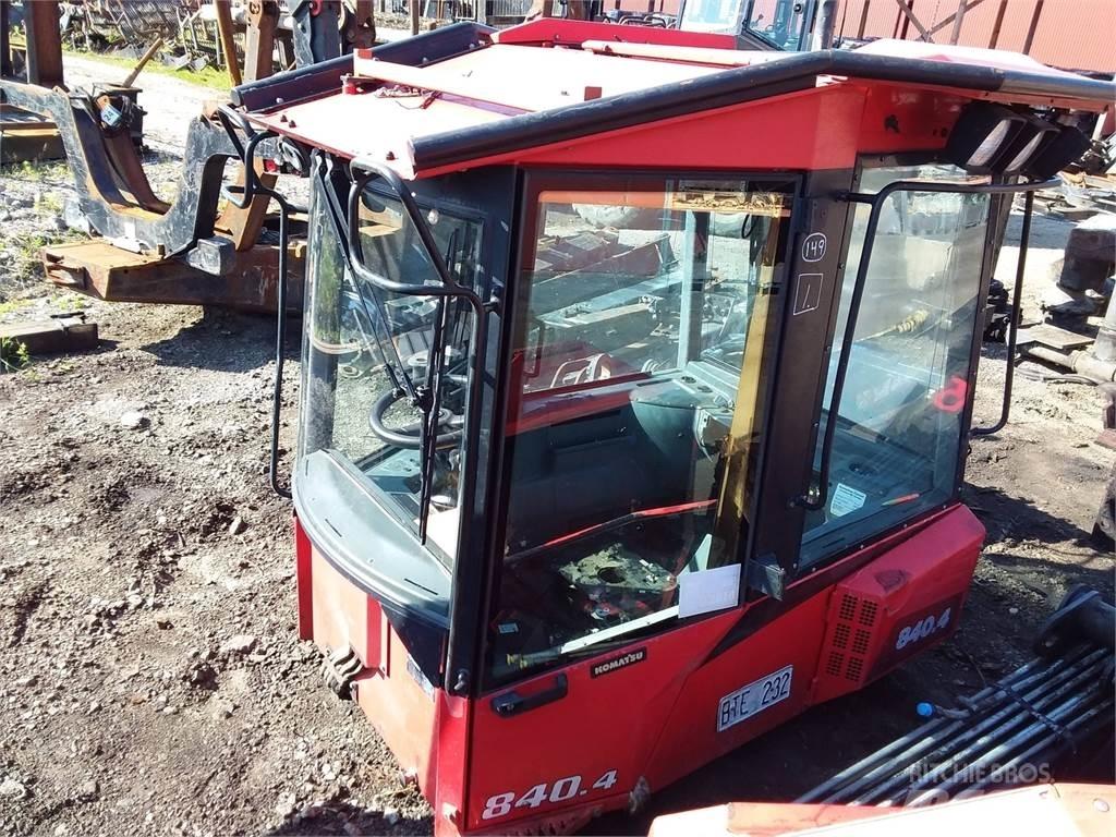 Komatsu 840.4 Cabinas e interior