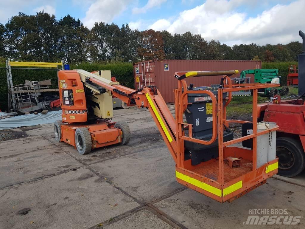 JLG E300 AJP Plataforma de trabajo articulada
