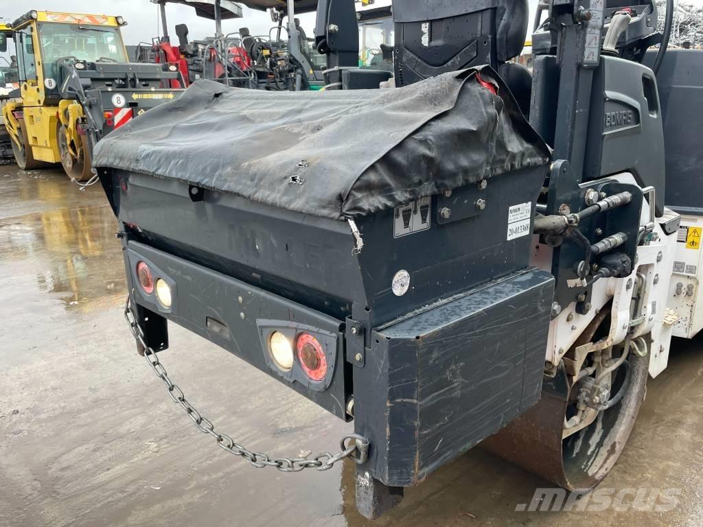 Bomag BW 100 AD-5 Rodillos de doble tambor