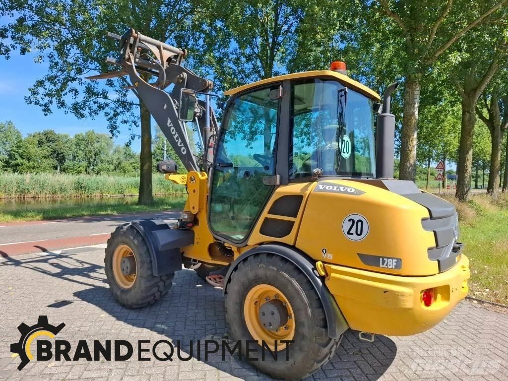 Volvo L28F Cargadoras sobre ruedas